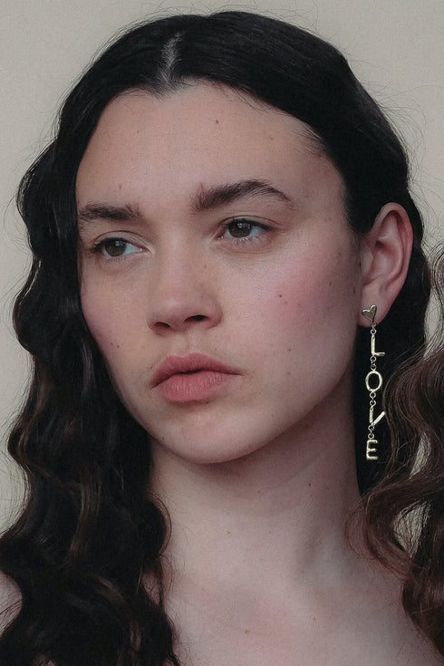LOVE EARRING